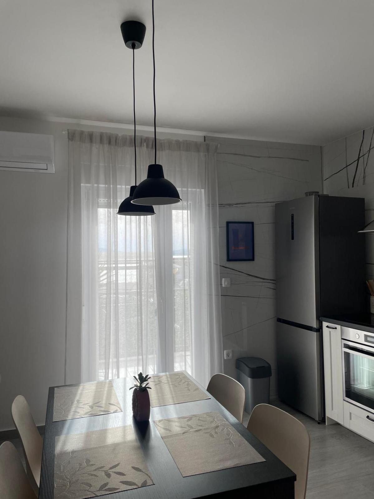 Apartment Sea&Sun Trogir Bagian luar foto