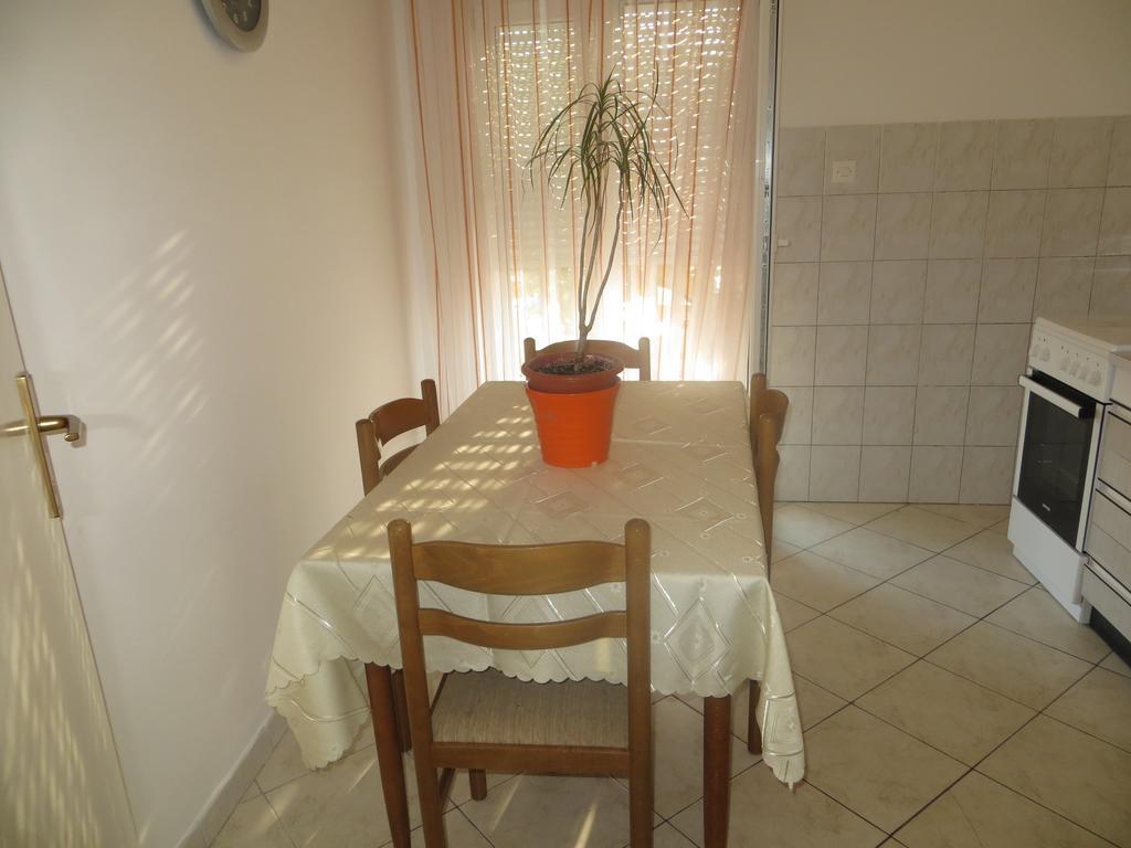 Apartment Sea&Sun Trogir Ruang foto